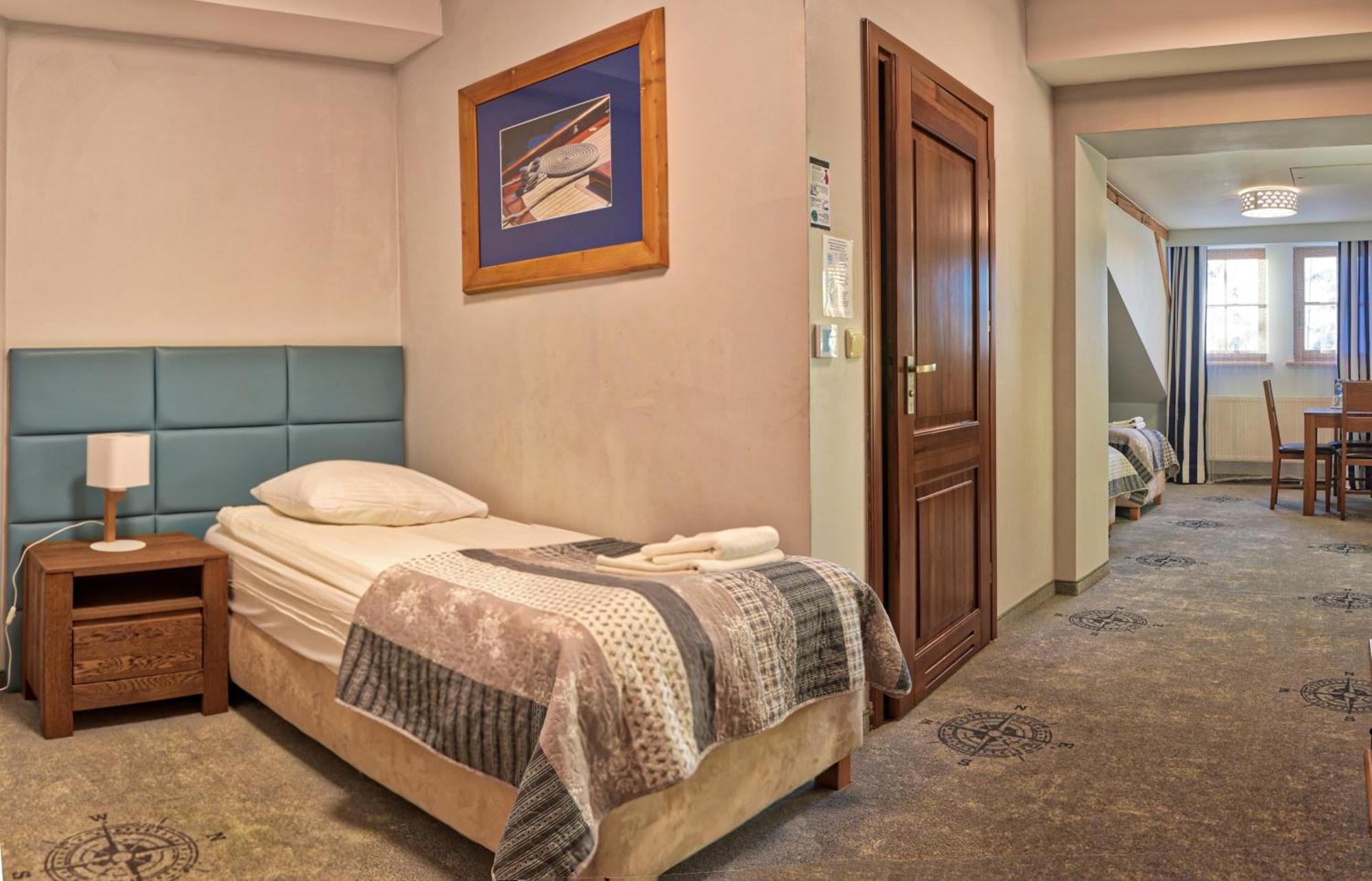 Hotel Joseph Conrad Spa & Wellness ปิช ภายนอก รูปภาพ