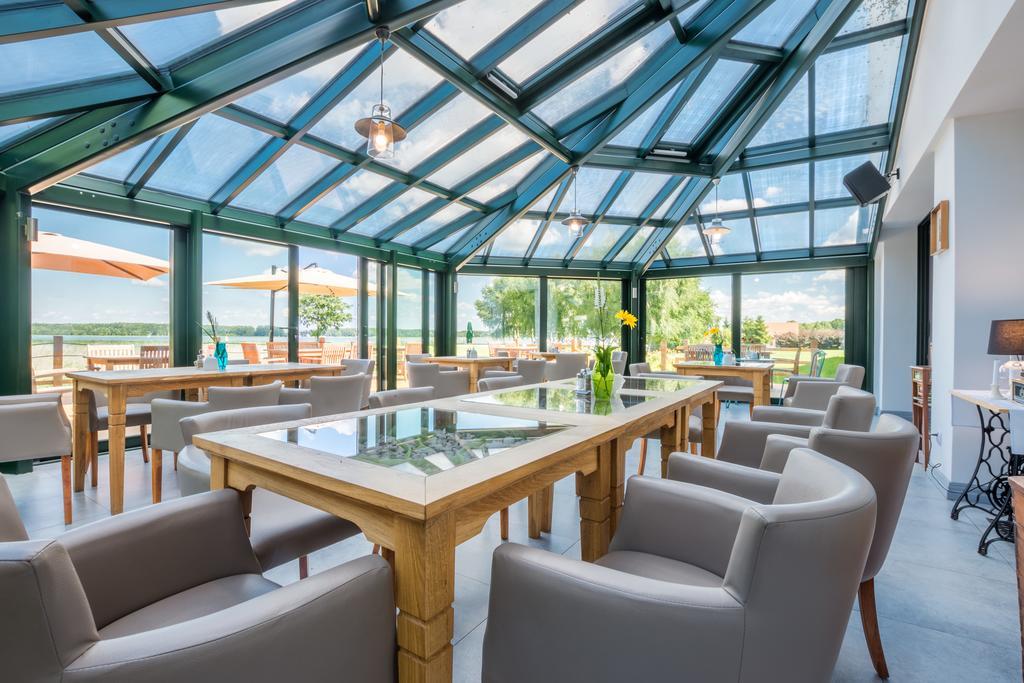 Hotel Joseph Conrad Spa & Wellness ปิช ภายนอก รูปภาพ